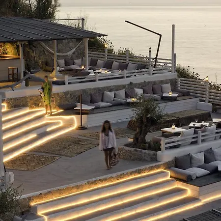 Hotel Chiaia Di Luna