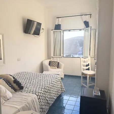Chiaia Di Luna 4*