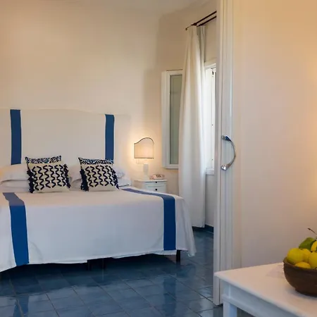 Chiaia Di Luna Πόντσα