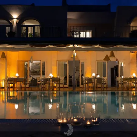 Chiaia Di Luna 4*