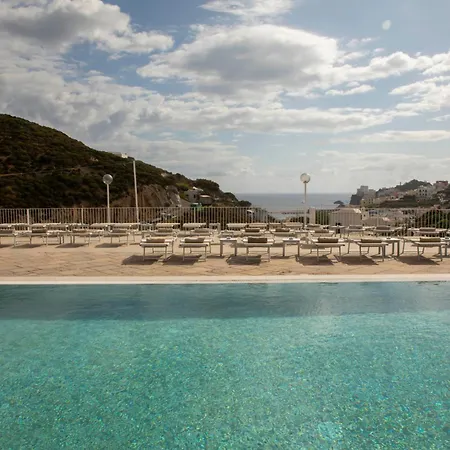 Chiaia Di Luna Hotel 4*