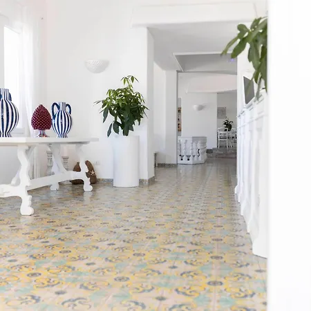 Chiaia Di Luna 4* Ponza