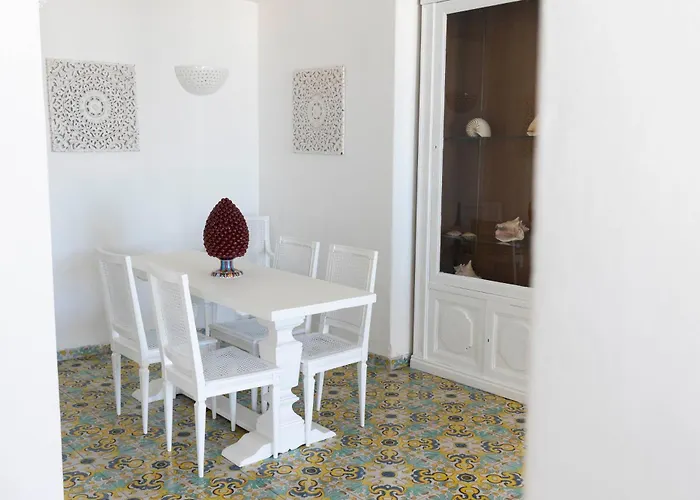 Chiaia Di Luna Otel Ponza