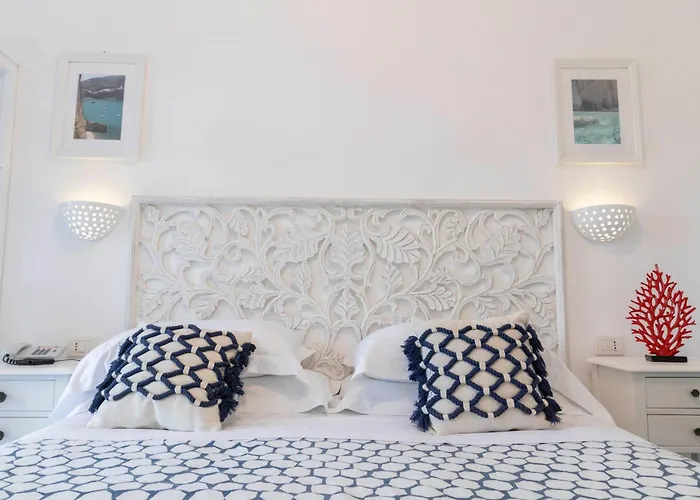 Chiaia Di Luna 4* Ponza