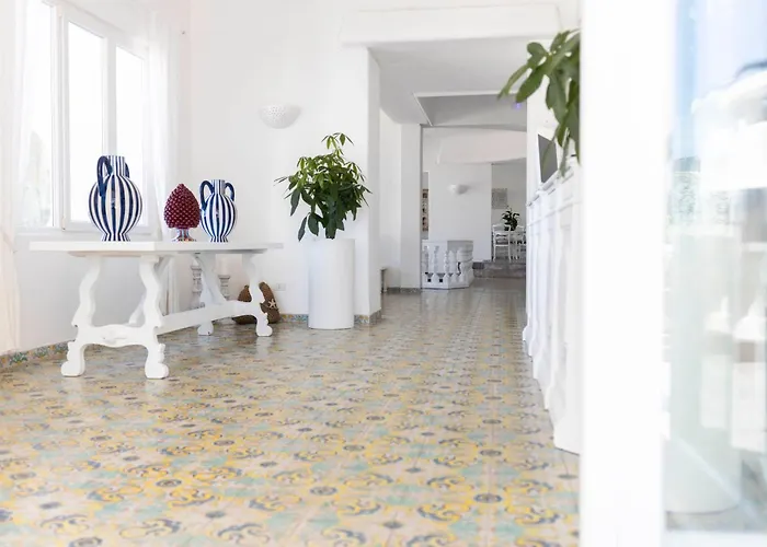 Chiaia Di Luna 4* Ponza